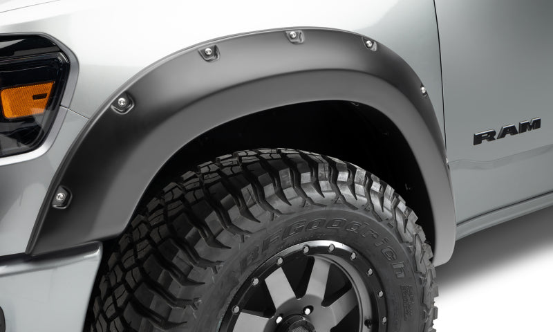 Bushwacker 19-22 Dodge Ram 1500 Pocket Style Front Flares 2pc - Black